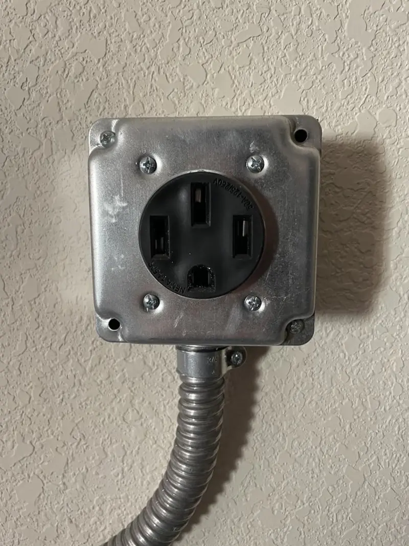 NEMA 14-50 outlet installed for Smart Home Electrical in River Road